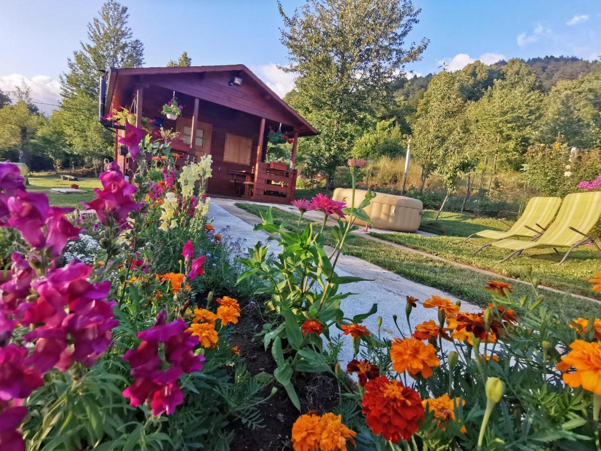Cottage La Sierra With Jacuzzi Korenica Extérieur photo